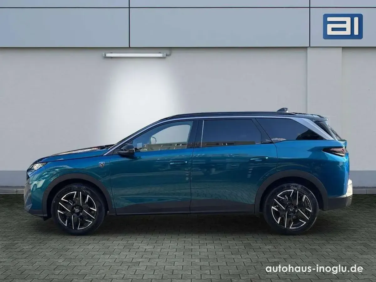 Gebraucht Peugeot 5008 GT 145 PS (106 kW) 2025 Obsession blau metallic SUV