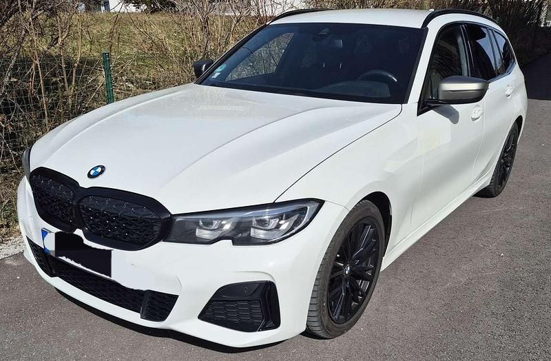 Weiß Gebraucht 2020 BMW M340 Shadowline Limousine | 29.900 € (Fairer Preis) - Bild 1/4