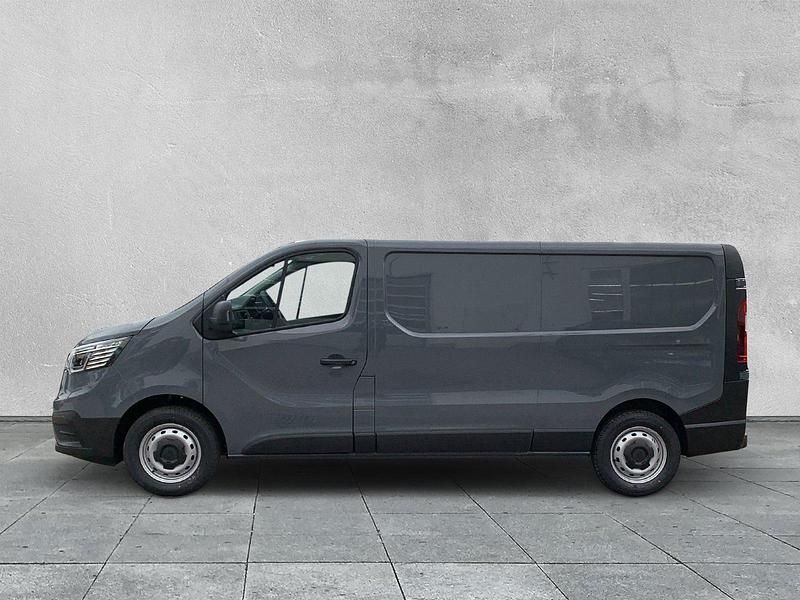 Neu Renault Trafic Komfort 150 PS (110 kW) 2025 Grau Van / Kleinbus