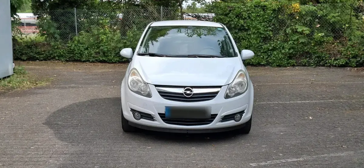 Używany Opel Corsa 87 KM (63 kW) 2010 Niebieski Hatchback