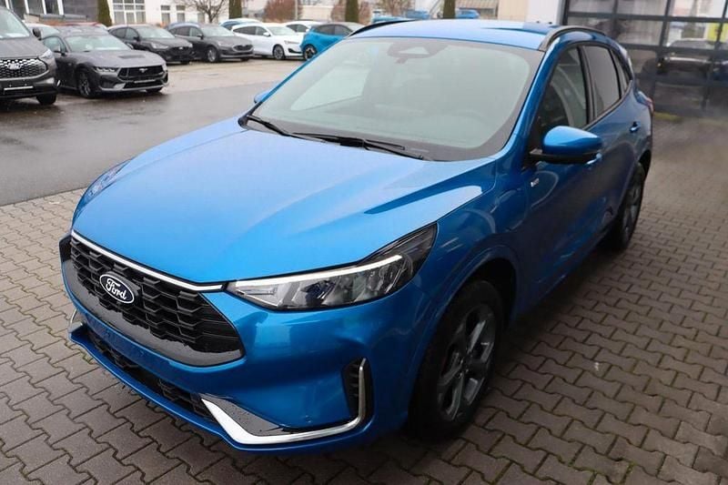 Neu Ford Kuga Active X 242 PS (177 kW) 2025 Blau SUV