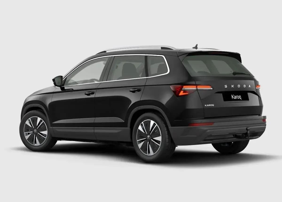 Neu Skoda Karoq Selection 150 PS (110 kW) 2026 Blackmagic perleffekt SUV