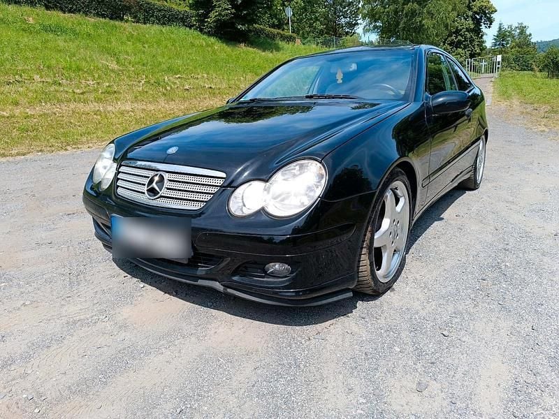 Schwarz Gebraucht 2005 Mercedes C350 Coupé | 4.500 € (Guter Preis) - Bild 1/4