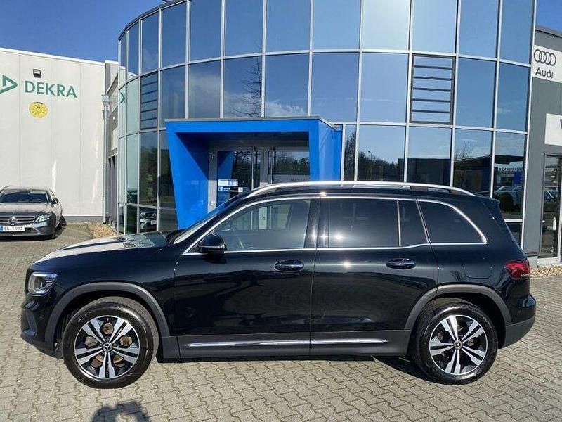 Gebraucht Mercedes GLB200 Progressive 163 PS (119 kW) 2023 Schwarz SUV