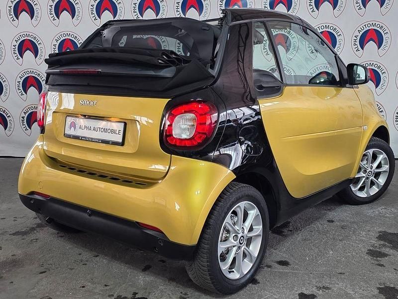 Gebraucht Smart ForTwo Cabrio 90 PS (66 kW) 2016 Gold Cabrio