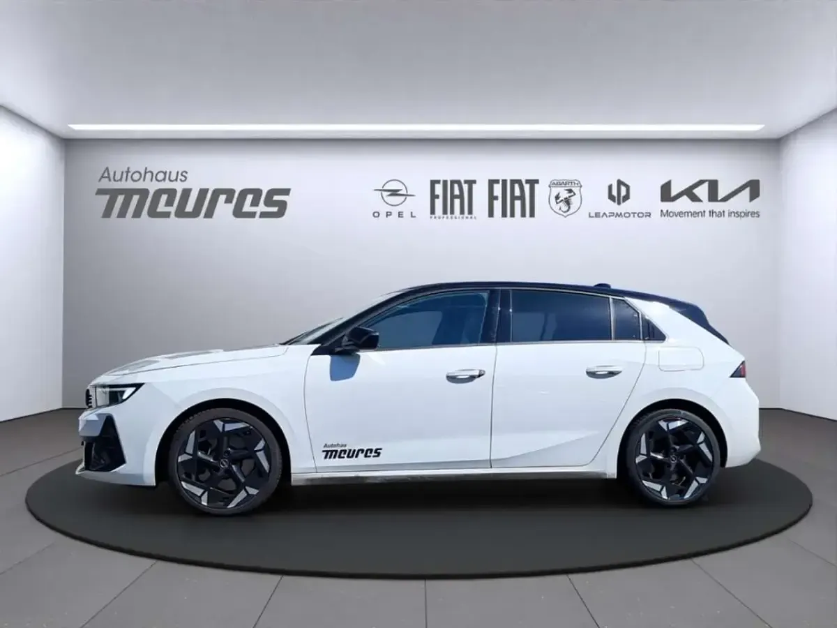 Gebraucht Opel Astra GSe 224 PS (164 kW) 2023 Weiss Limousine