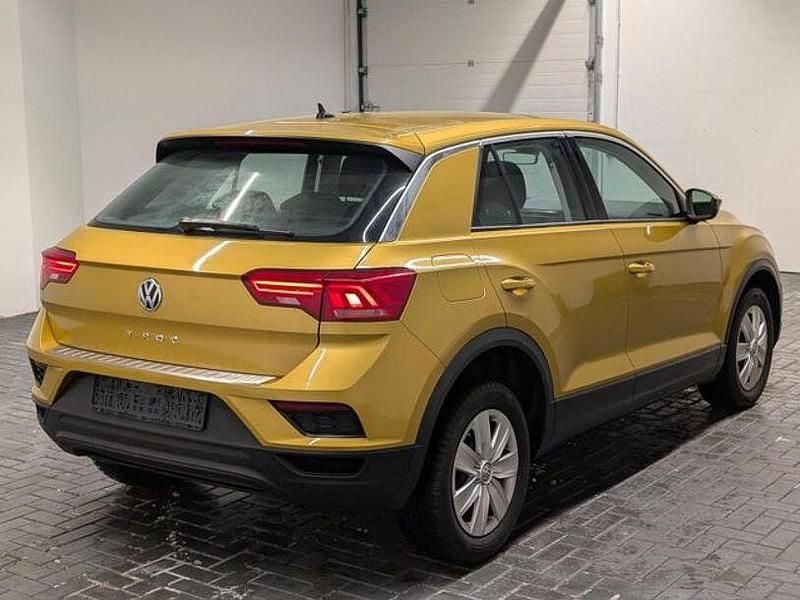 Gebraucht VW T-Roc 150 PS (110 kW) 2018 Kurkumagelbmet. SUV
