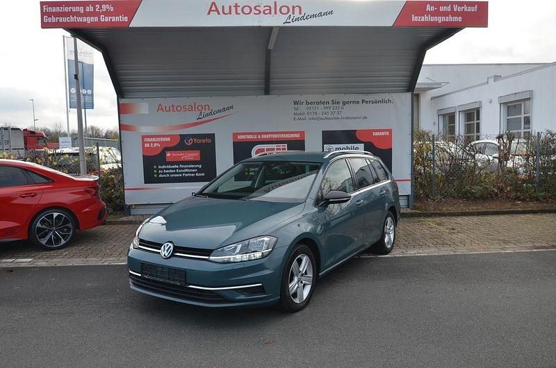 Blau Gebraucht 2020 VW Golf VII IQ Drive Kombi | 15.290 € (Guter Preis) - Bild 1/4