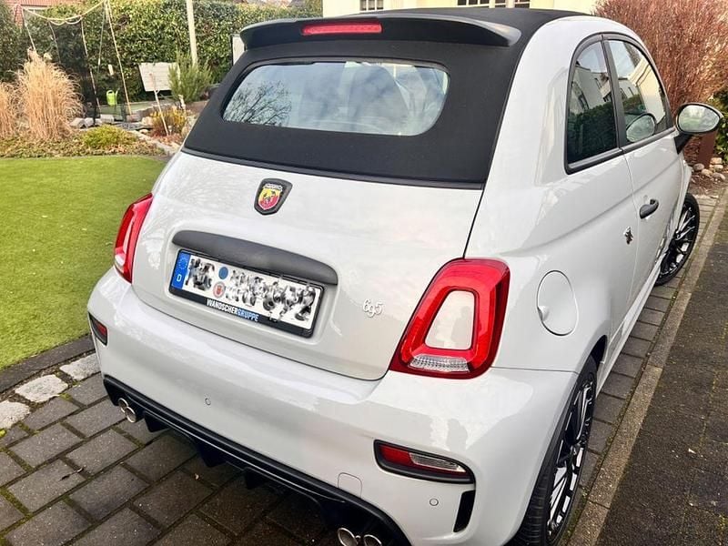 Second-hand Abarth 695 179 CP (131 kW) 2023 Gri Hatchback