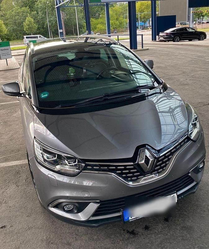 Grau Gebraucht 2018 Renault Grand Scénic IV Initiale Paris Van / Kleinbus | 18.799 € (Fairer Preis) - Bild 1/4