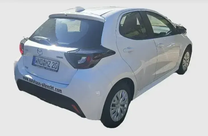 Gebraucht Mazda 2 Prime-Line 116 PS (85 kW) 2024 Weiss Limousine