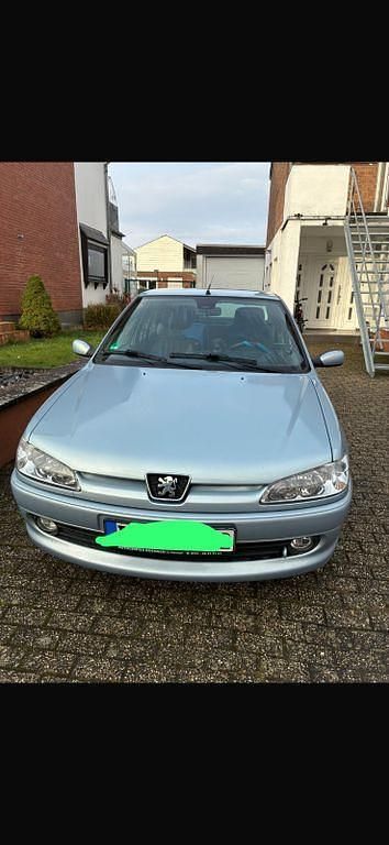 Gebraucht Peugeot 306 Premium 88 PS (64 kW) 2000 Grau Limousine