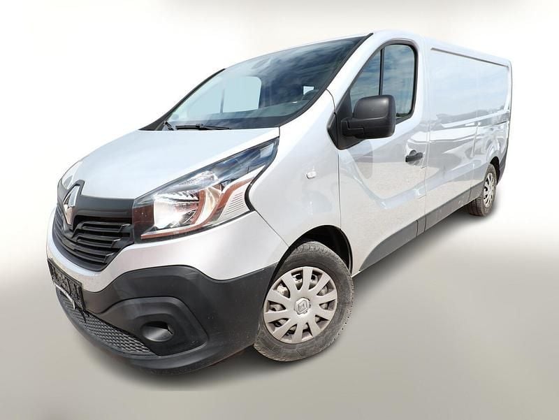 Gebraucht Renault Trafic Komfort 145 PS (106 kW) 2018 Silber Van / Kleinbus