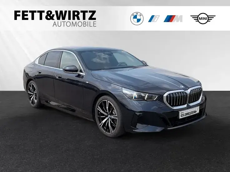 Gebraucht BMW 530e M Sport 299 PS (219 kW) 2025 Limousine