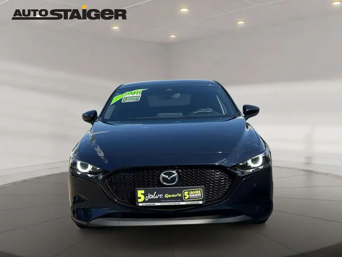 Usado Mazda 3 Selection 179 HP (131 kW) 2020 Azul Sedan