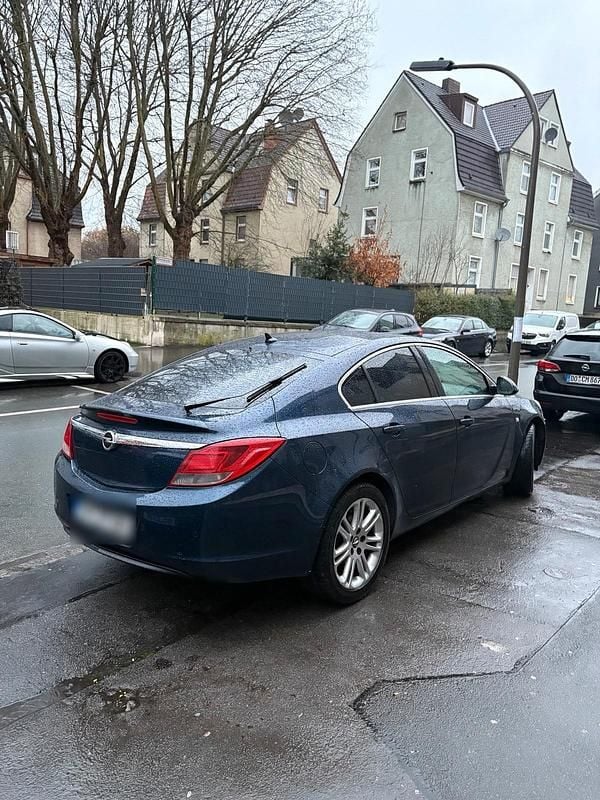 Gebraucht Opel Insignia 160 PS (117 kW) 2011 Blau Limousine