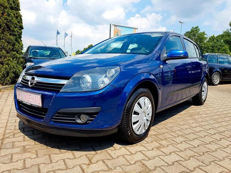 Gebraucht Opel Astra Edition 116 PS (85 kW) 2009 Blau Limousine