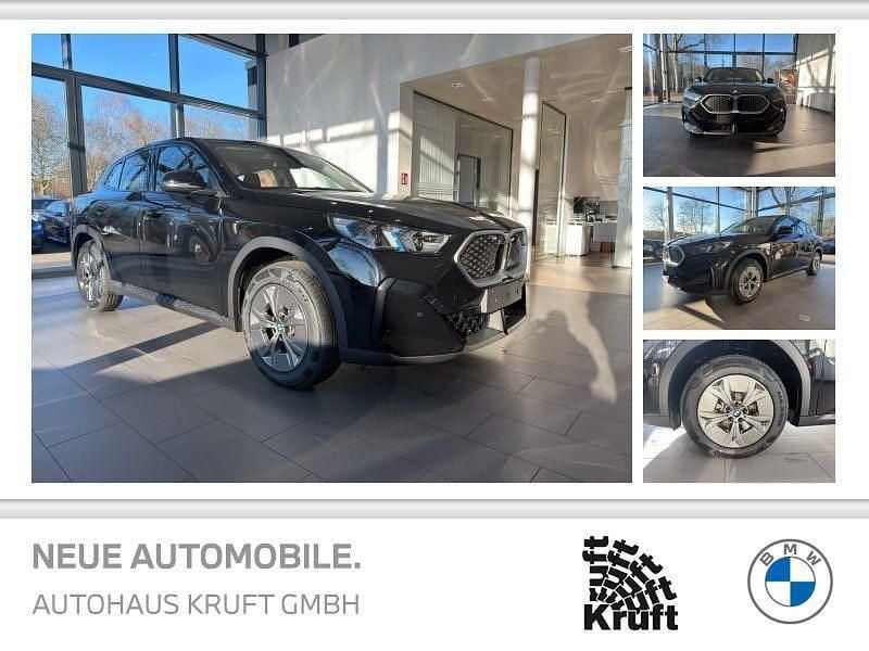 Neu BMW iX2 150 kW (204 PS) 2025 Schwarz uni SUV