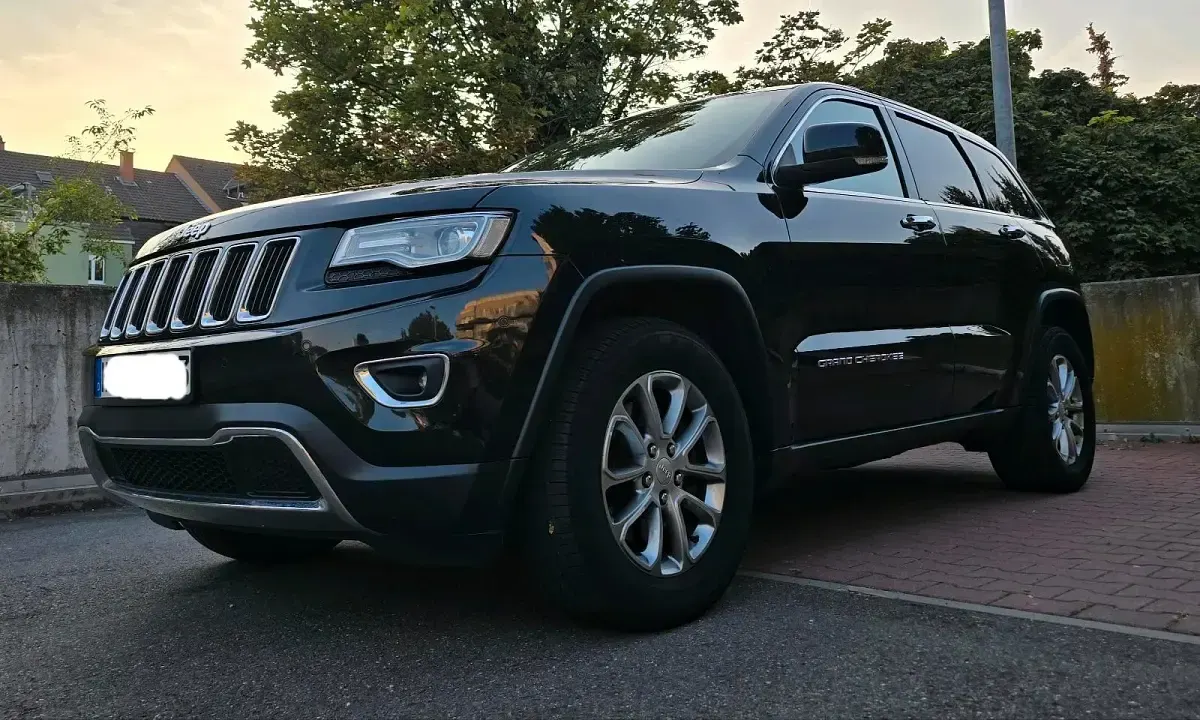 Gebraucht Jeep Grand Cherokee 250 PS (183 kW) 2013 Schwarz SUV