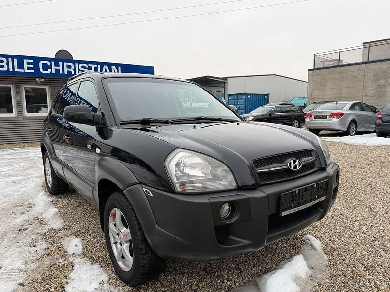 Gebraucht Hyundai Tucson 140 PS (102 kW) 2008 Schwarz SUV
