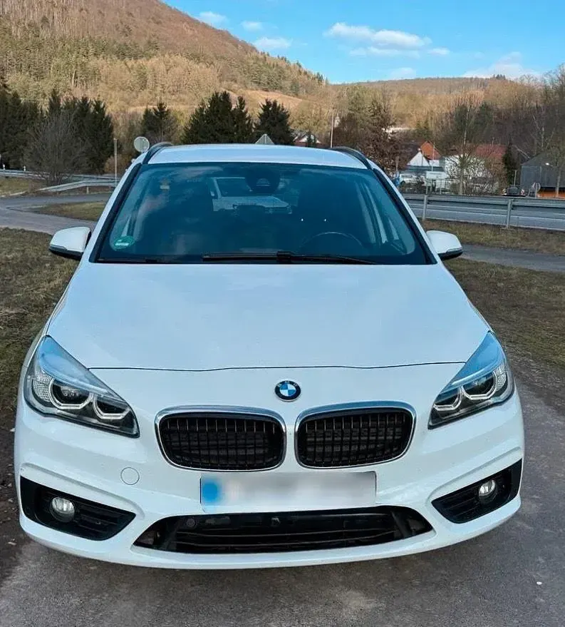 Gebraucht BMW 218 Gran Tourer 150 PS (110 kW) 2017 Weiß Van / Kleinbus