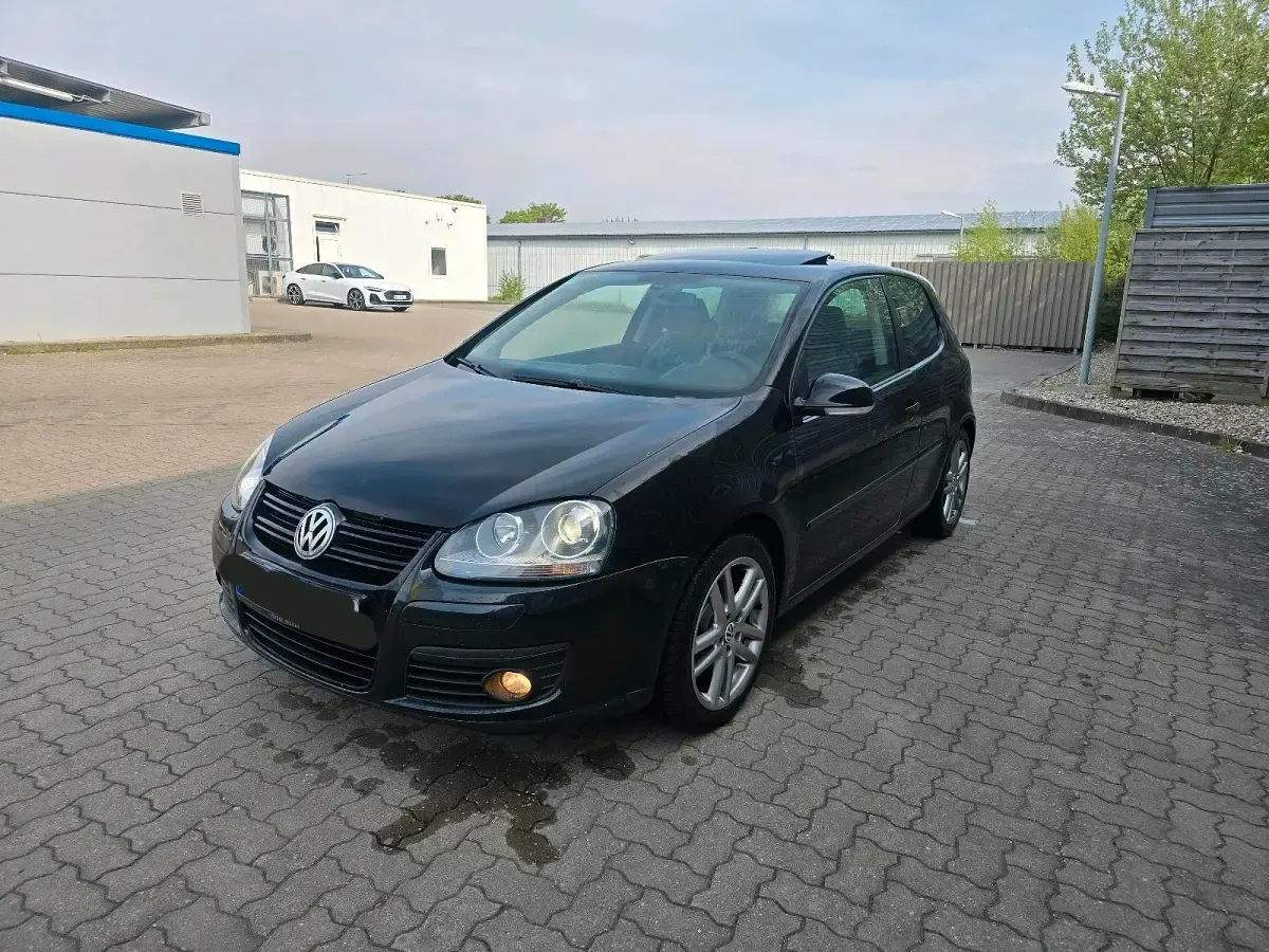 Gebraucht VW Golf V GT 105 PS (77 kW) 2008 Schwarz Kleinwagen