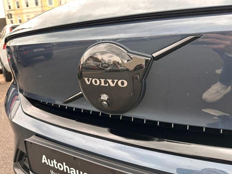 Gebraucht Volvo EX40 Plus 300 kW (408 PS) 2025 Blau SUV