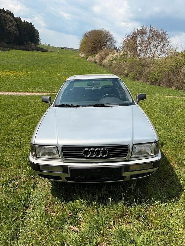 Second-hand Audi 80 133 CP (97 kW) 1992 Argintiu Berlinǎ