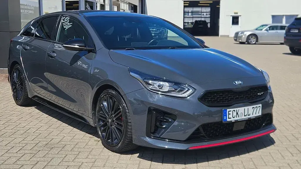 Gebraucht Kia ProCeed GT GT 204 PS (150 kW) 2019 Grau Kleinwagen