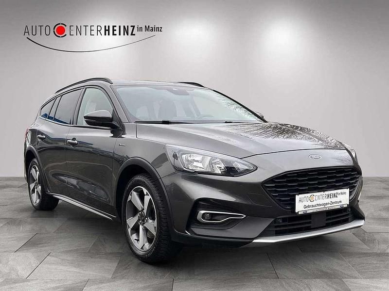 Gebraucht Ford Focus Active 125 PS (91 kW) 2019 Magneticgrau (metallic) Kombi