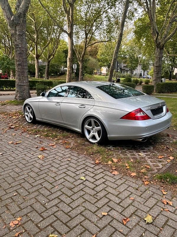 Gebraucht Mercedes CLS350 272 PS (200 kW) 2005 Grau Limousine