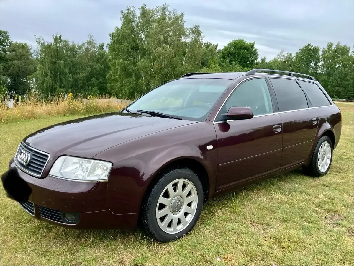 Gebraucht Audi A6 130 PS (95 kW) 2004 Rot Kombi