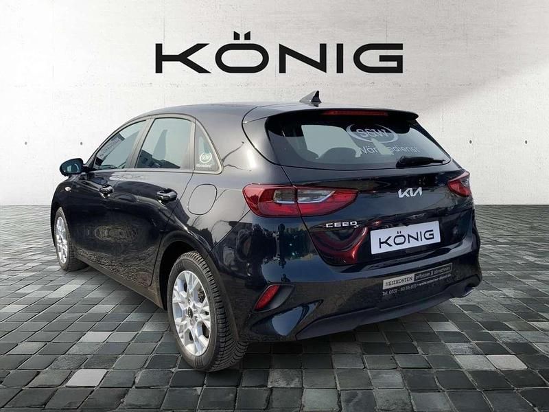 Gebraucht Kia Ceed Edition 7 101 PS (74 kW) 2023 Schwarz Kleinwagen