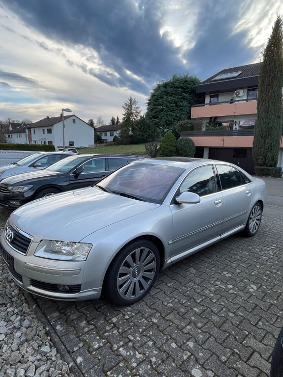 Silber Gebraucht 2003 Audi A8 Limousine | 4.500 € (Superpreis) - Bild 1/4