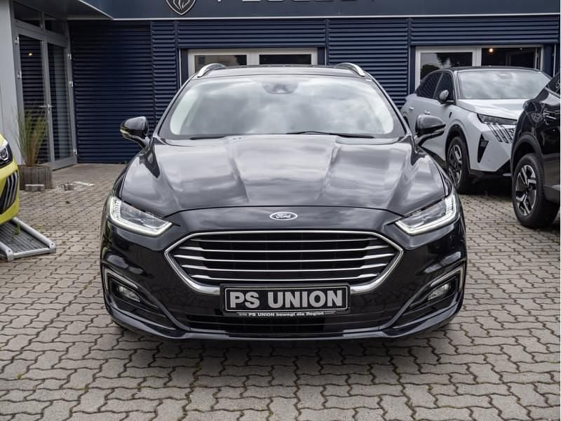 Gebraucht Ford Mondeo Titanium 190 PS (139 kW) 2020 Schwarz Kombi