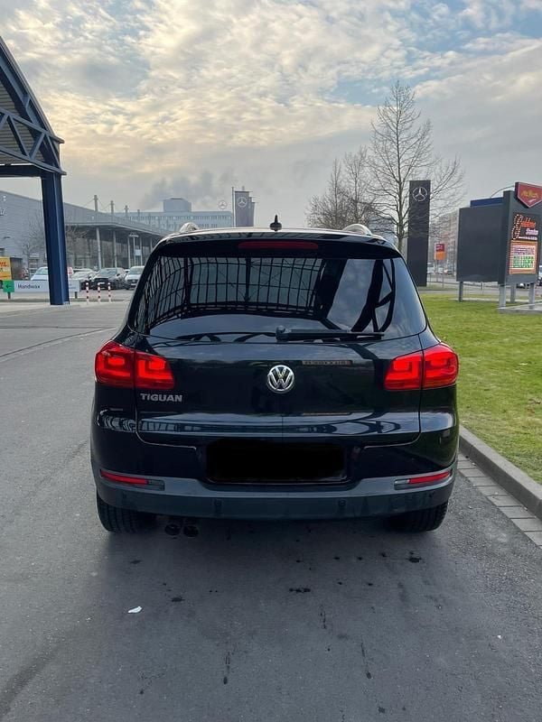 Schwarz Gebraucht 2013 VW Tiguan Sportline SUV | 8.500 € (Guter Preis) - Bild 1/4