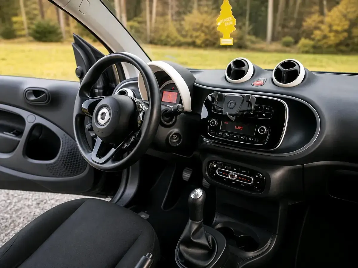 Gebraucht Smart ForTwo Coupé 71 PS (52 kW) 2015 Schwarz Coupé