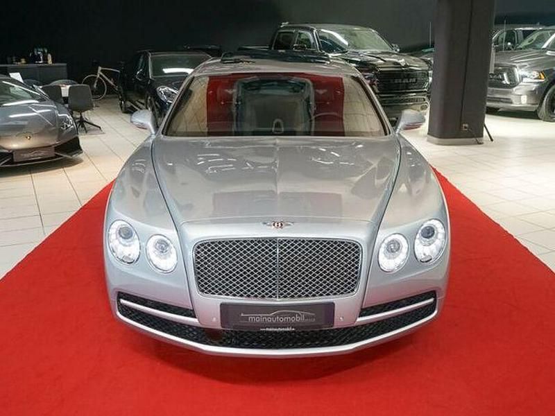 Gebraucht Bentley Flying Spur Mulliner 507 PS (372 kW) 2015 Moonbeam metallic (metallic) Limousine