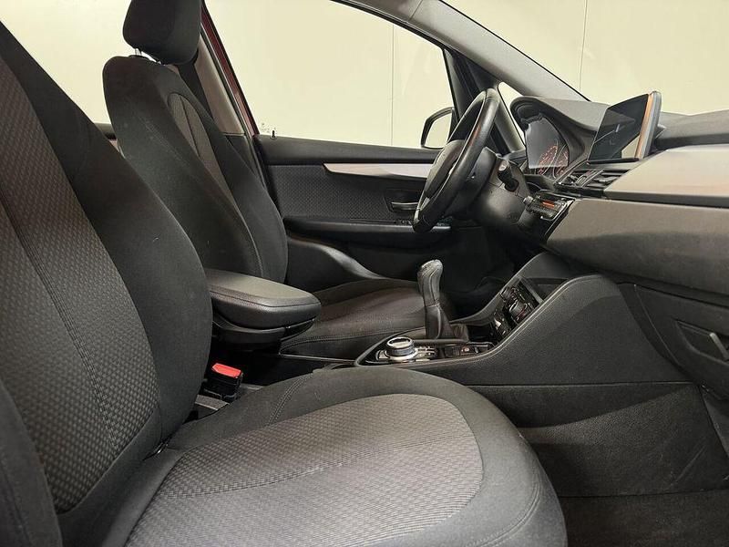 Gebraucht BMW 216 Gran Tourer 116 PS (85 kW) 2018 Rot Van / Kleinbus