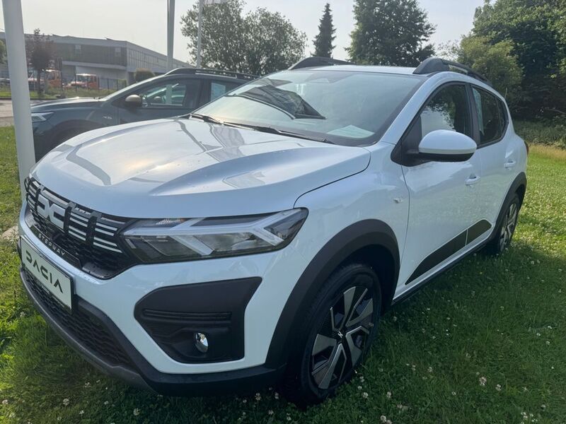 Weiß Neu 2025 Dacia Sandero Expression Kleinwagen | 18.875 € (Fairer Preis) - Bild 1/4