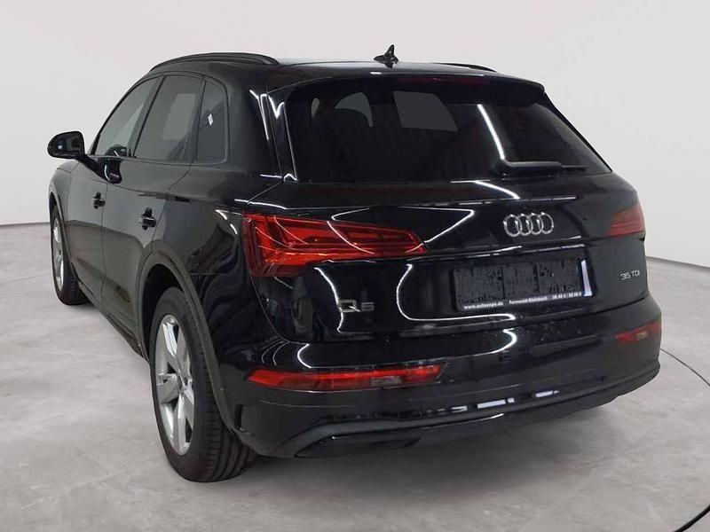 Gebraucht Audi Q5 Advanced 163 PS (119 kW) 2024 Mythosschwarz metallic SUV