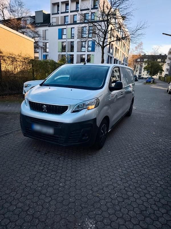 Gebraucht Peugeot Expert 95 PS (69 kW) 2016 Grau Van