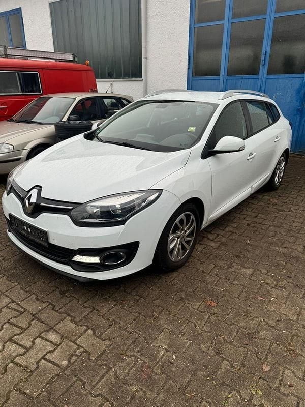 Weiß Gebraucht 2014 Renault Mégane GrandTour Initiale Paris Kombi | 4.500 € (Guter Preis) - Bild 1/4