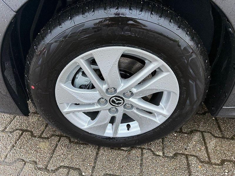 Neu Mazda 2 Center-Line 116 PS (85 kW) 2025 Grau Kleinwagen