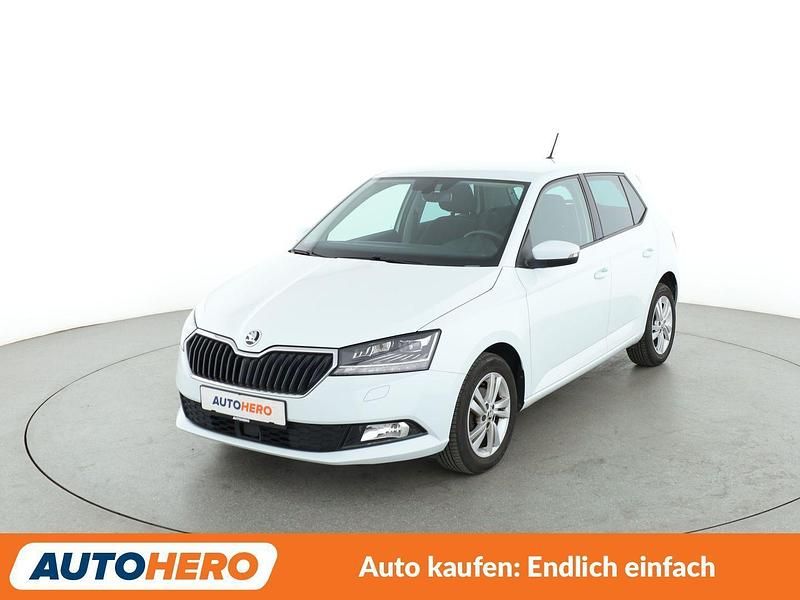 Weiß Gebraucht 2020 Skoda Fabia Style Kleinwagen | 12.020 € (Superpreis) - Bild 1/3