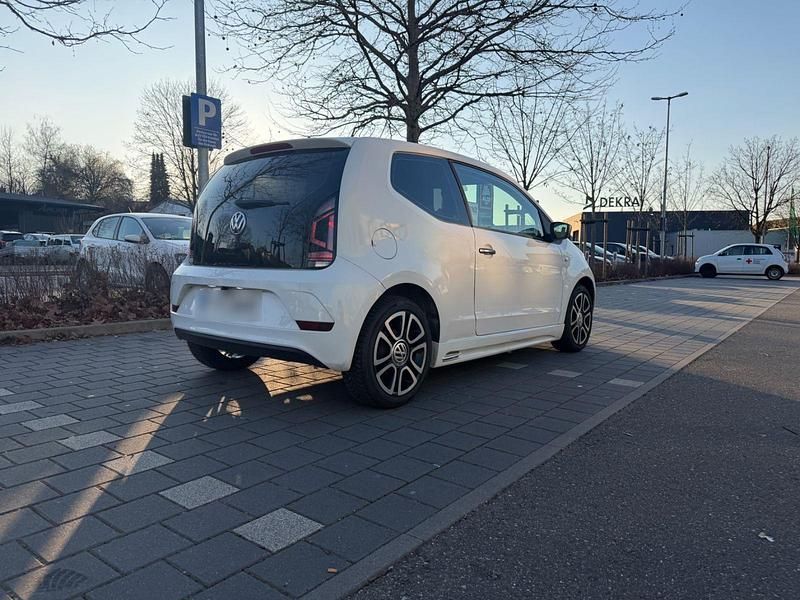 Gebraucht VW up! take up! 60 PS (44 kW) 2013 Weiß Kleinwagen
