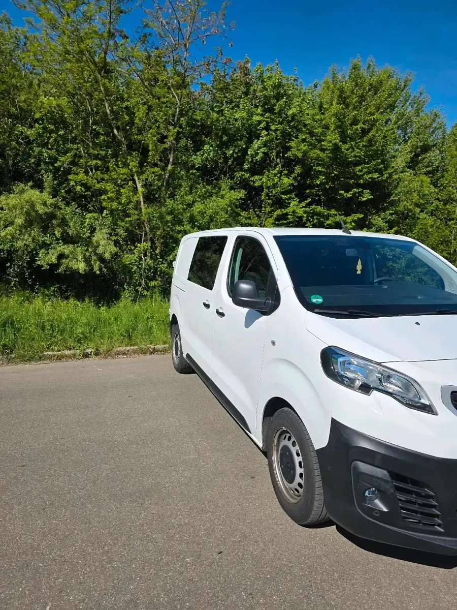Gebraucht Peugeot Expert S 120 PS (88 kW) 2020 Weiß Van