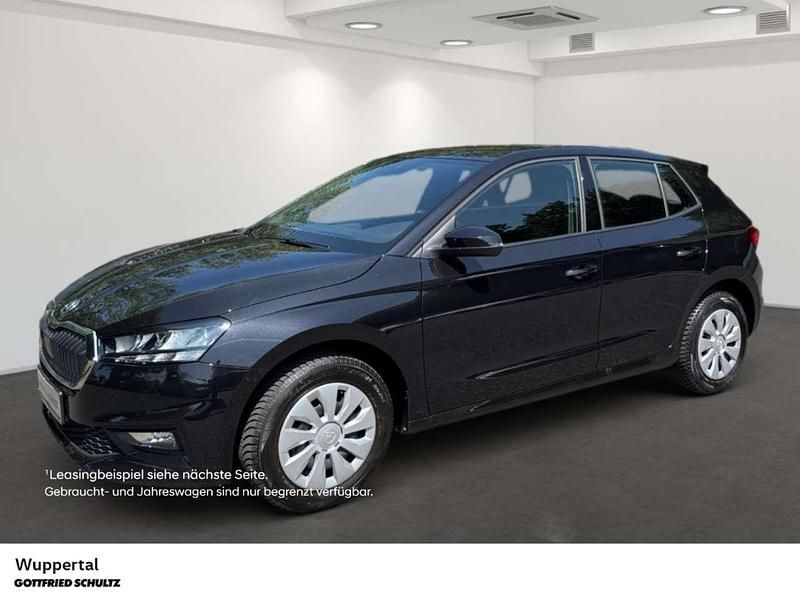 Schwarz Gebraucht 2024 Skoda Fabia Selection Limousine | 18.450 € (Fairer Preis) - Bild 1/4