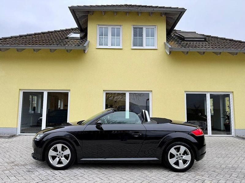 Gebraucht Audi TT Roadster Sport 184 PS (135 kW) 2015 Mythosschwarz Cabrio