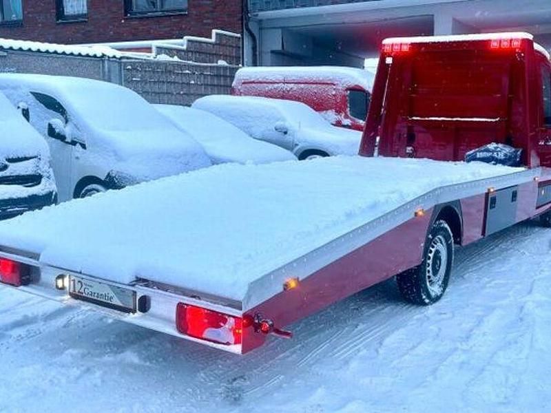 Gebraucht MAN TGE 2018 Rot Van